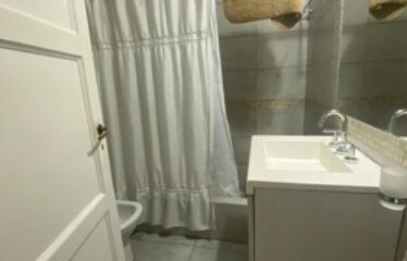 VENTA-CASA EN ESQUINA-ZONA SHOPPING