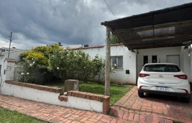 VENTA CASA EN TRES CERRITOS