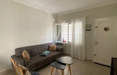 VENDO-CASA TRES CERRITOS