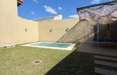 VENDO CASA -TRES CERRITOS
